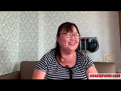 ❤️ Mama japoneză grasă își arată sânii uriași și se bucură de o jucărie sexuală. O mamă asiatică de 51 de ani vorbește despre experiența ei sexuală. Yukiko 1 OSAKAPORN milf grasă. ️  at ro.redpornpictures.ru ﹏