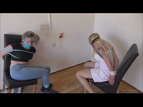 ❤️ Dependentă / legată și cu căluș / domnișoară în primejdie ️  at ro.redpornpictures.ru ﹏
