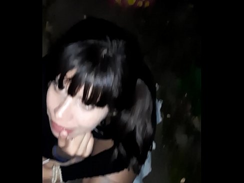 ❤️ Pe stradă penisul umflat în schimbul unor bomboane ️  at ro.redpornpictures.ru ﹏
