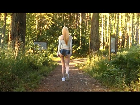 ❤️ O femeie frumoasă se mișcă încet, nu video nud ️  at ro.redpornpictures.ru ﹏